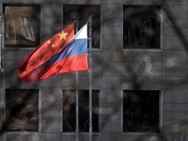 Rusija i Kina (foto: EPA/MAXIM SHIPENKOV - ilustracija) Rusija i Kina (foto: EPA/MAXIM SHIPENKOV - ilustracija) -