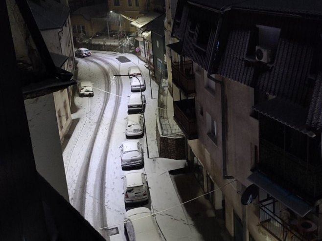 Snijeg u Čajniču i Foči (FOTO/VIDEO)