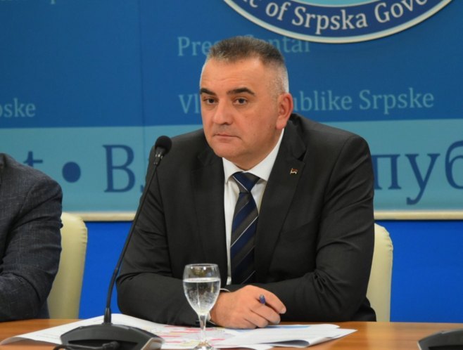 Minić: Najavljene padavine, podsjećam odgovorne da ne iznenadi snijeg u novembru