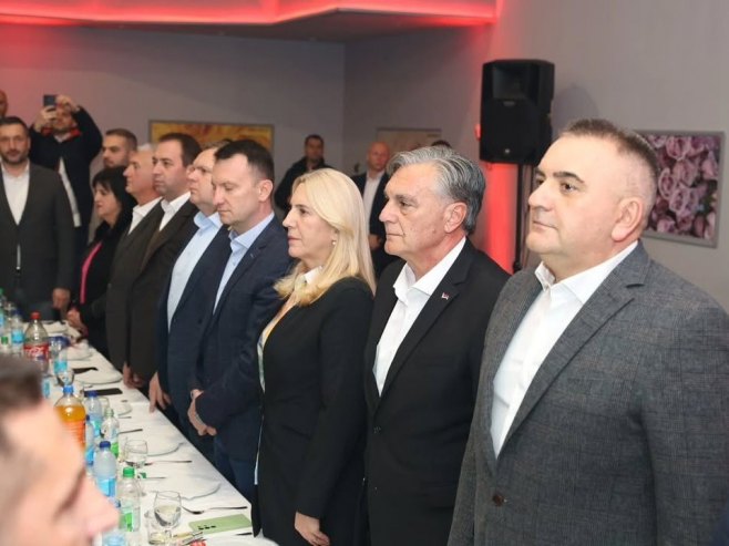 SNSD u Banjaluci (foto: instagram.com/zeljka.cvijanovic) - 