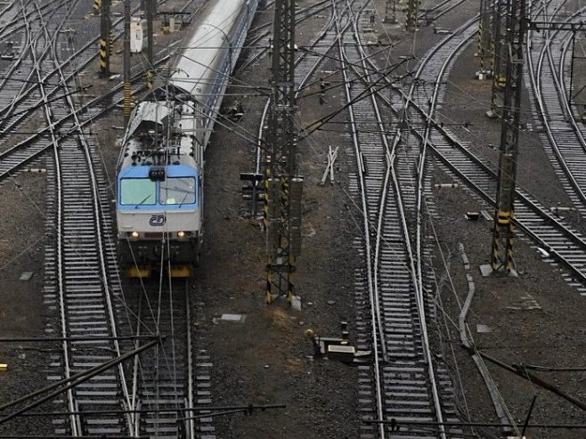 Težak sudar dva voza, više od 40 ljudi povrijeđeno