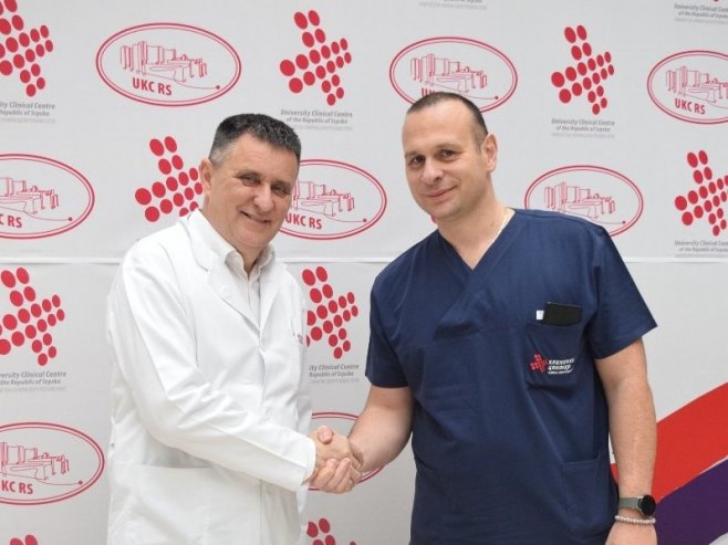 Izvršena primopredaja dužnosti generalnog direktora u UKC Srpske