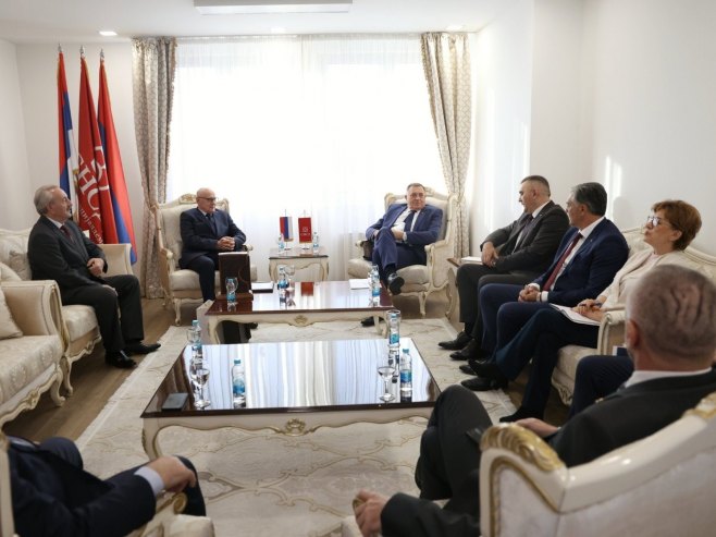 UŽIVO - Konferencija za novinare Dodika i rukovodstva Udruženja penzionera Srpske