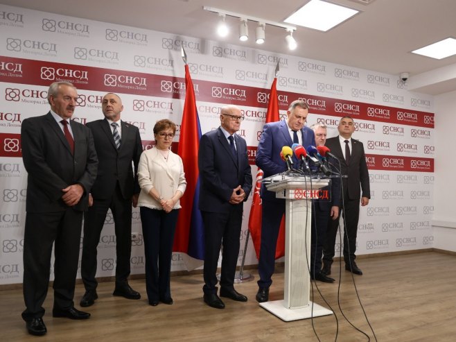 Milorad Dodik - Foto: ZIPAPHOTO/Borislav Zdrinja