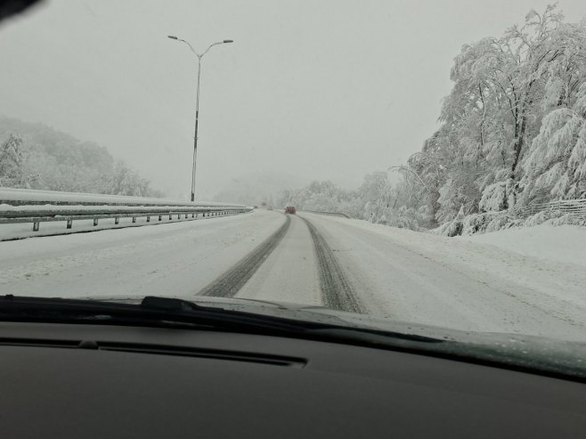 Otežan saobraćaj na auto-putu "9. januar" Banjaluka-Doboj