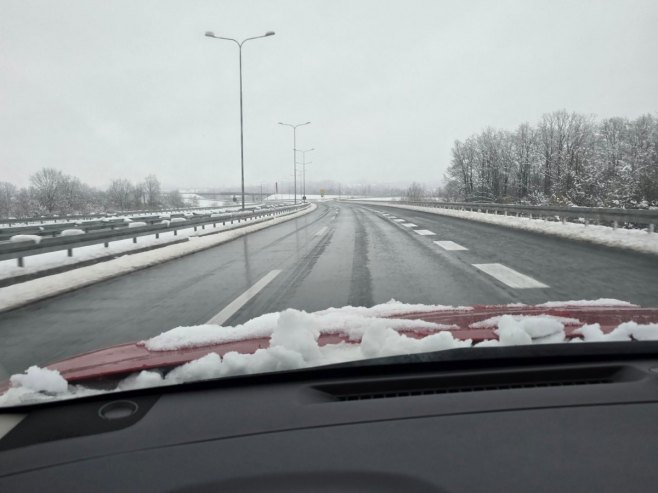 Stanarević: Sve trake na auto-putevima prohodne, nije bilo udesa