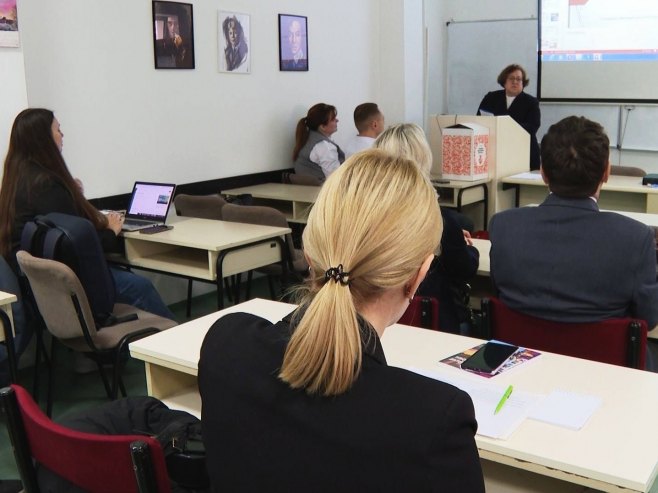 U Banjaluci predstavljeni najnapredniji trendovi i metodologije u nastavi ruskog jezika (VIDEO)
