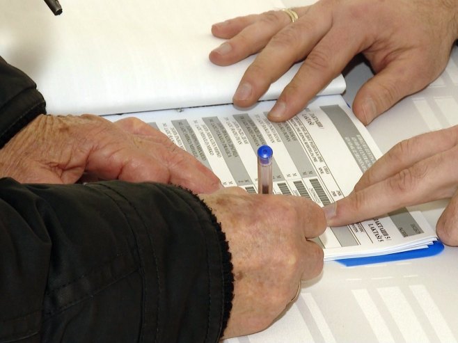 U 19 časova zatvorena birališta