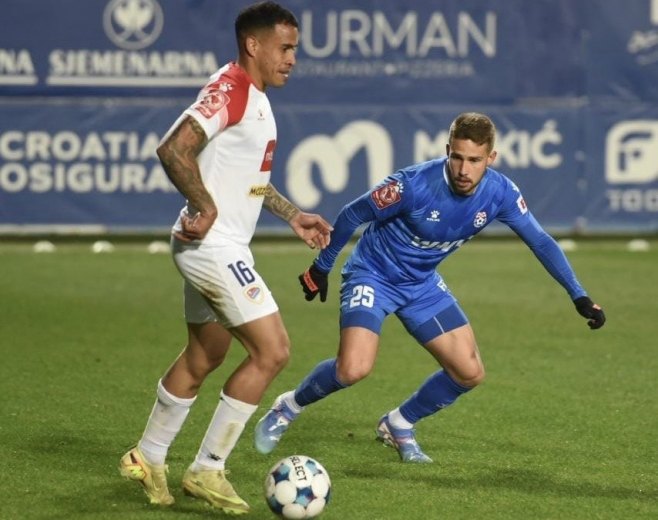 Borac slavio na "Pecari", golom Hiroša u sudijskoj nadoknadi