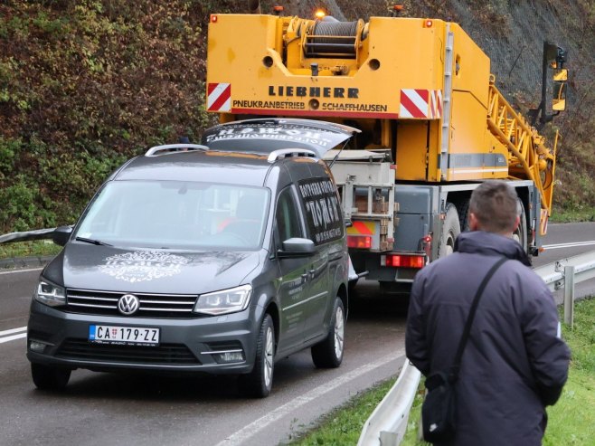 U automobilu kod Čačka pronađena tijela djevojke i muškarca