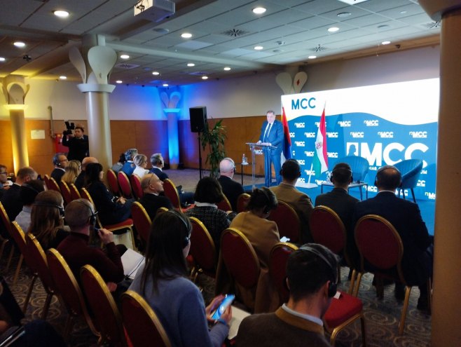 U Budimpešti predavanje Dodika o položaju Srpske i aktuelnom stanju u BiH (FOTO)