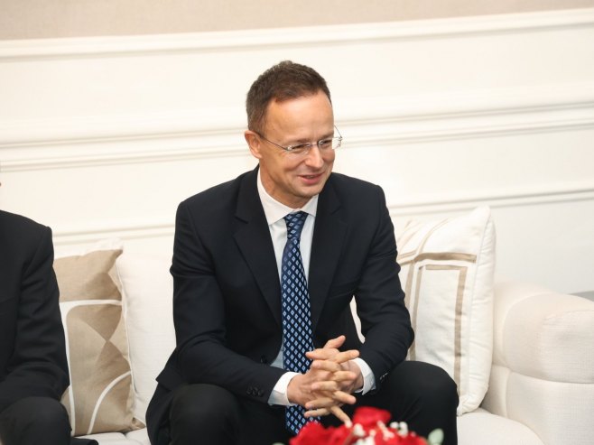 Peter Sijarto - Foto: ZIPAPHOTO/Borislav Zdrinja