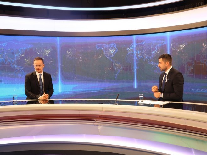 RTRS, 20.10 - Dnevnik plus: Gost Peter Sijarto