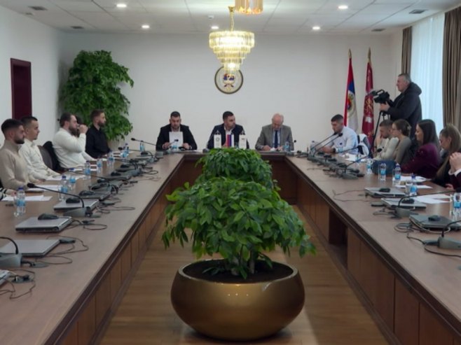 Sjednica Studentskog parlamenta Sjednica Studentskog parlamenta - Foto: RTRS