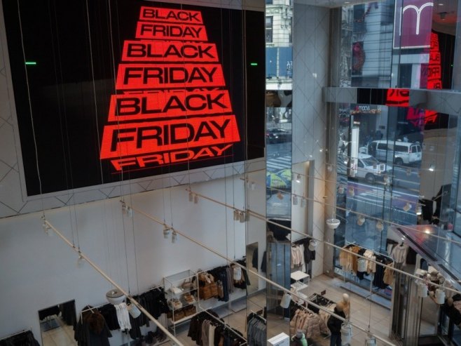 U Hrvatskoj građani potrošili 106,8 miliona evra na "crni petak"