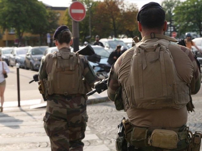 Rusija: Pariz uporno traži načine da direktno učestvuje u sukobu u Ukrajini