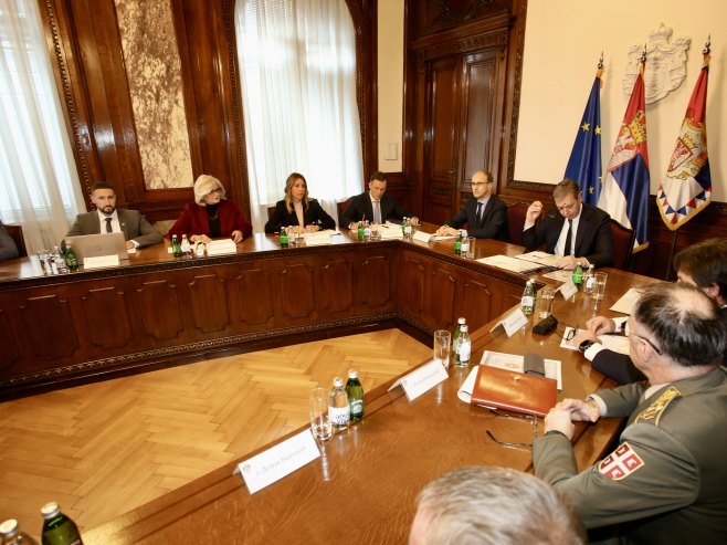 Sastanak o NIS-u (Foto: TANJUG/ DEJAN ŽIVANČEVIĆ / nr) Sastanak o NIS-u (Foto: TANJUG/ DEJAN ŽIVANČEVIĆ / nr) -