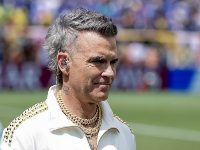 Andrea Bočeli, Robi Vilijams i Nikol Šerzinger nastupaju na žrijebu za SP u fudbalu