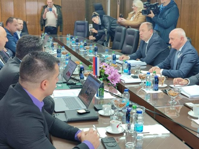 Đokić sa rukovodstvom RiTE "Gacko"