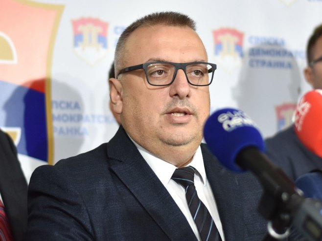 SDS zatražio skidanje sa "crne liste"