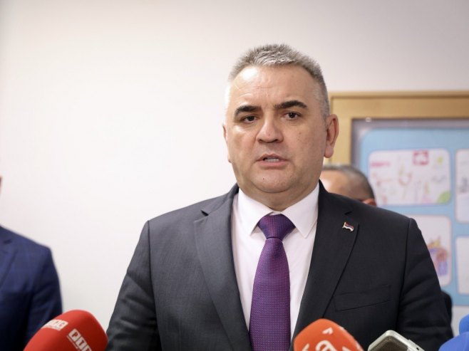 Minić: Studenti pokretači humanitarne akcije zaslužuju punu podršku