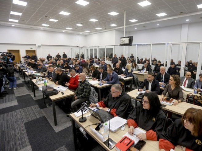 Bivši gradonačelnici Kočana odbacili krivicu za požar u diskoteci u kojem su stradale 63 osobe