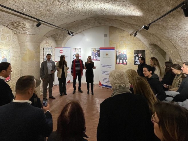 U Parizu svečano otvorena izložba "Dejton-Pariz 1995: Mir u slikama" (FOTO)