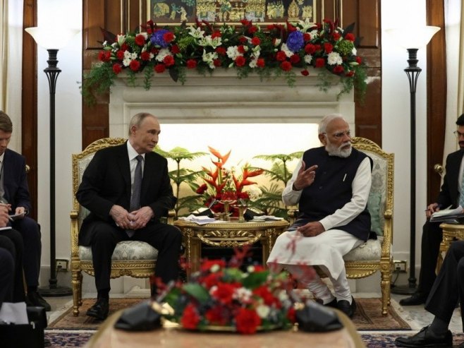 Putin i Modi potpisali paket sporazuma, među njima i o izgradnji zajedničke fabrike za proizvodnju lijeka protiv raka (VIDEO)