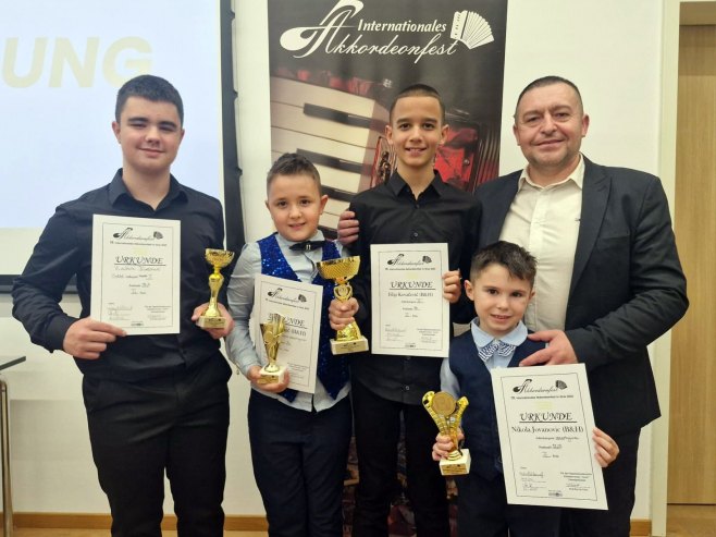 Zlato za bijeljinsku Muzičku školu na festivalu u Gracu