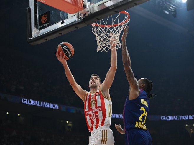 Poraz košarkaša Crvene zvezde od Barselone u Areni