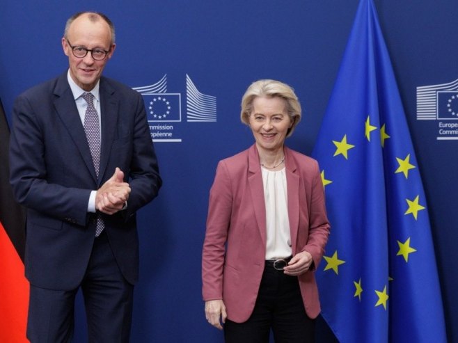 Završen razgovor Merca i Fon der Lajen sa De Veverom, još se ne znaju rezultati