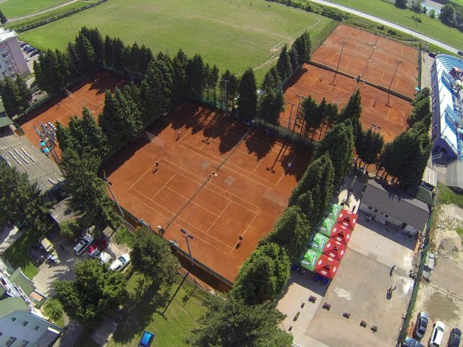 Teniski klub Doboj (Foto: facebook.com/tennisclubdoboj) Teniski klub Doboj (Foto: facebook.com/tennisclubdoboj) -