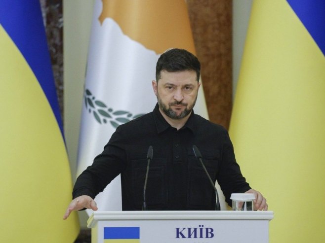 Volodimir Zelenski (foto: EPA/SERGEY DOLZHENKO) Volodimir Zelenski (foto: EPA/SERGEY DOLZHENKO) -