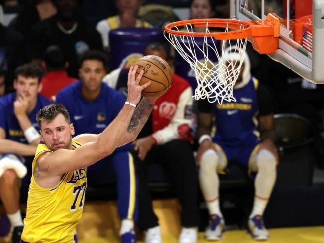 Luka Dončić (Foto: EPA/ALLISON DINNER SHUTTERSTOCK OUT) Luka Dončić (Foto: EPA/ALLISON DINNER SHUTTERSTOCK OUT) -