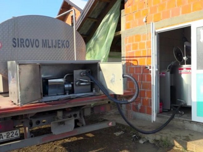 U izgradnju Mljekare u Prnjavoru do sada uloženo oko milion maraka (VIDEO9