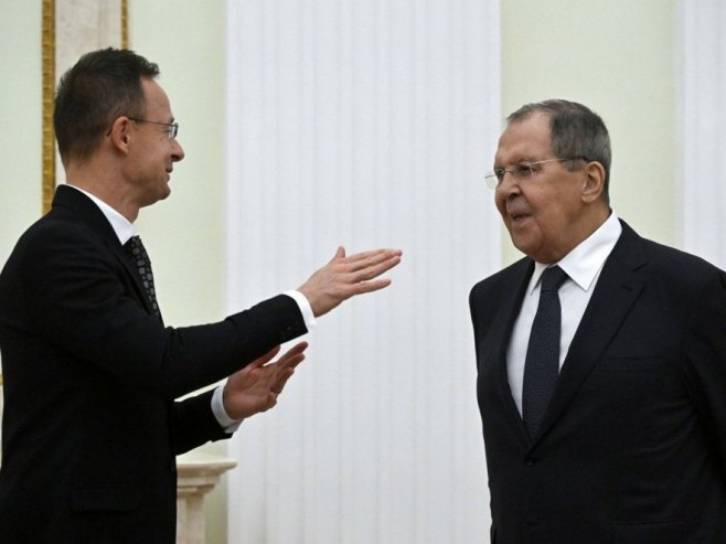 Lavrov na sastanku sa Sijartom: Bezbjednosna struktura Evrope izložena ozbiljnim izazovima