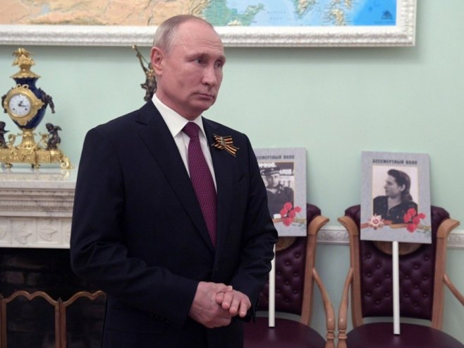 Putin: Cilj pokreta "Besmrtni puk" očuvanje istine o istoriji