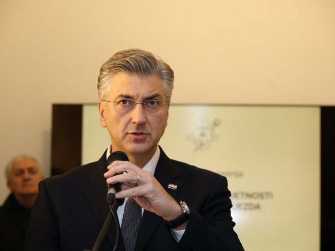 Andrej Plenković Andrej Plenković - Foto: ZIPAPHOTO/Borislav Zdrinja