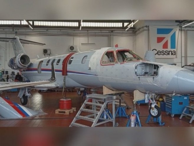 Avion na remontu Avion na remontu - Foto: RTRS