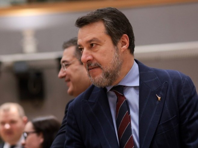 Salvini: Brisel se igra vatrom