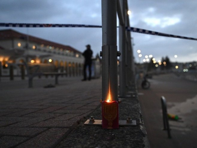 Broj poginulih u napadu u Sidneju porastao na 16, uključujući jedno dijete