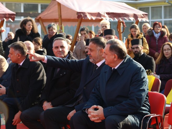 Dodik na otvaranju vrtića u Derventi (FOTO/VIDEO)