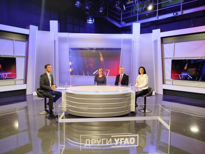 Vršnjačko nasilje na internetu poprima oblike tihe epidemije (VIDEO)