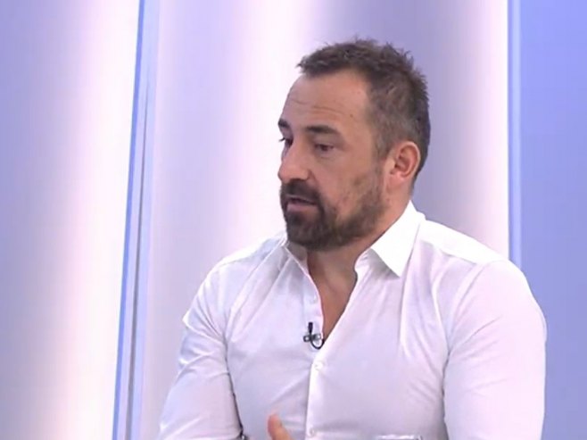 Anđić: U UKC Srpske omogućena savremena metoda operacije kuka sa brzim oporavkom pacijenta (VIDEO)