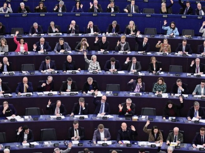 Evropski parlament usvojio plan o ukidanju uvoza ruskog gasa do kraja 2027.