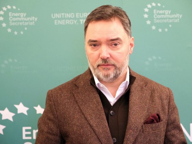Košarac: Apsolutno neprihvatljiva najava EU o zabrani ruskog gasa do 2028.