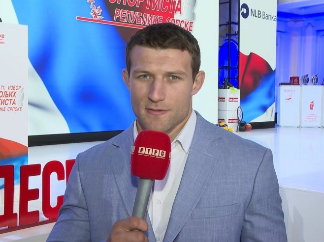 Nemanja Majdov podržao akciju "S ljubavlju hrabrim srcima" (VIDEO)