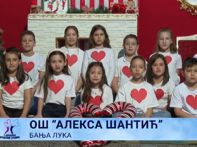 Mališani iz banjalučke škole "Aleksa Šantić" podržali akciju "S ljubavlju hrabrim srcima" (VIDEO)