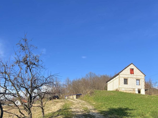 Јedina srpska povratnička porodica pod pritiskom opštinske vlasti u Teočaku