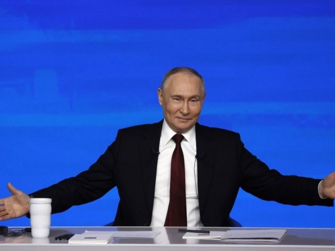 Putin: Zaljubljen sam, vjerujem u ljubav na prvi pogled